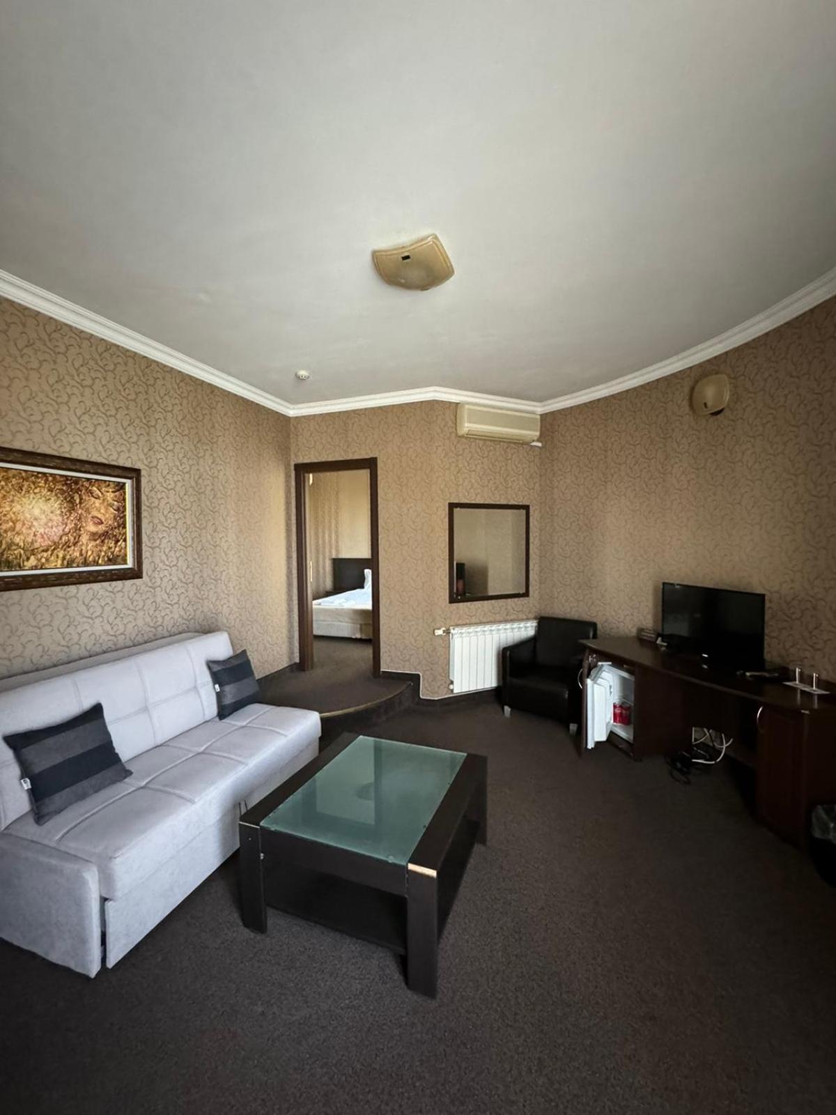 Hotel-Restaurant Almond Karlovo Luaran gambar